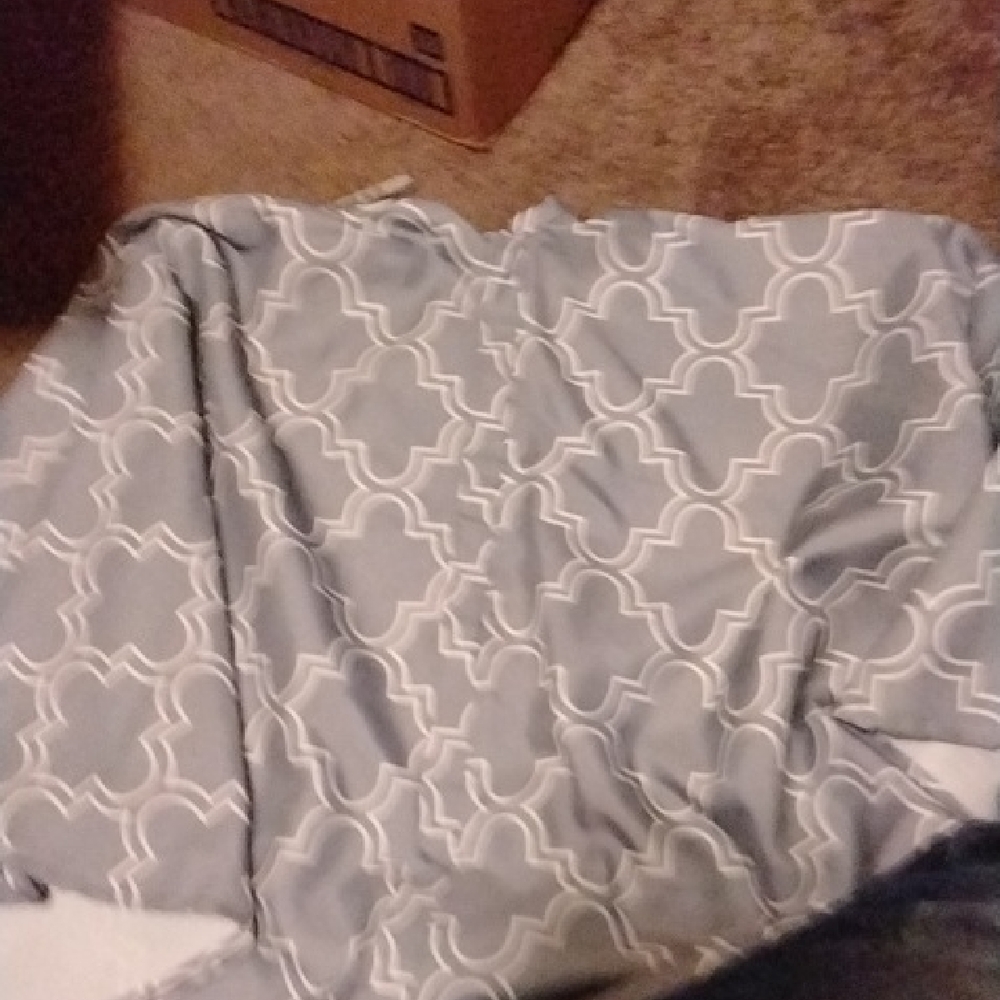 Source Unknown Gray and White Tablecloth